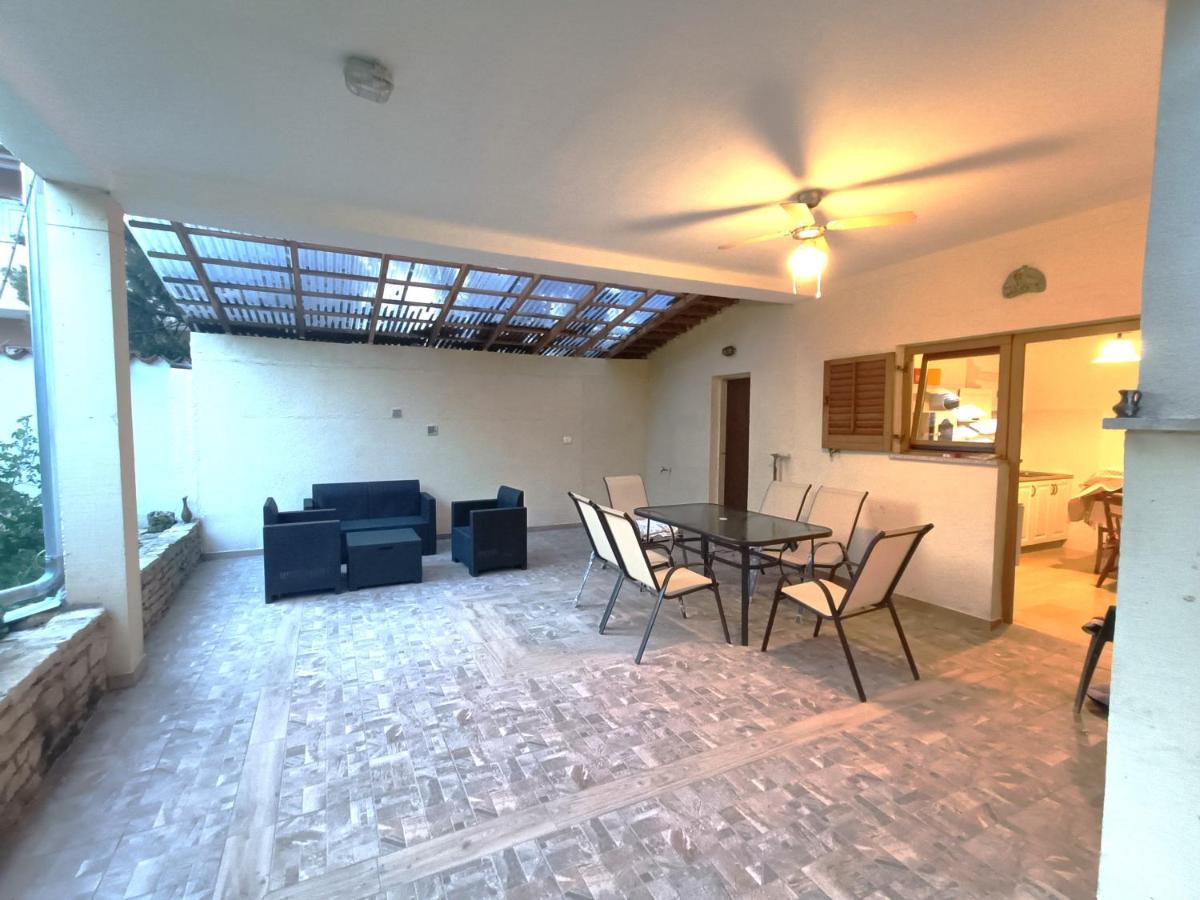 פרמנטורה Apartment Pletikos מראה חיצוני תמונה