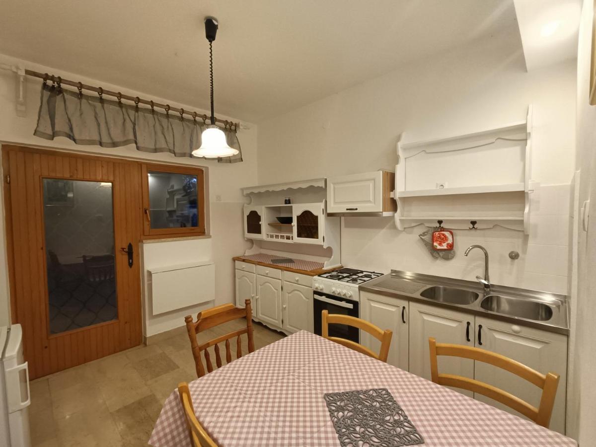 פרמנטורה Apartment Pletikos מראה חיצוני תמונה